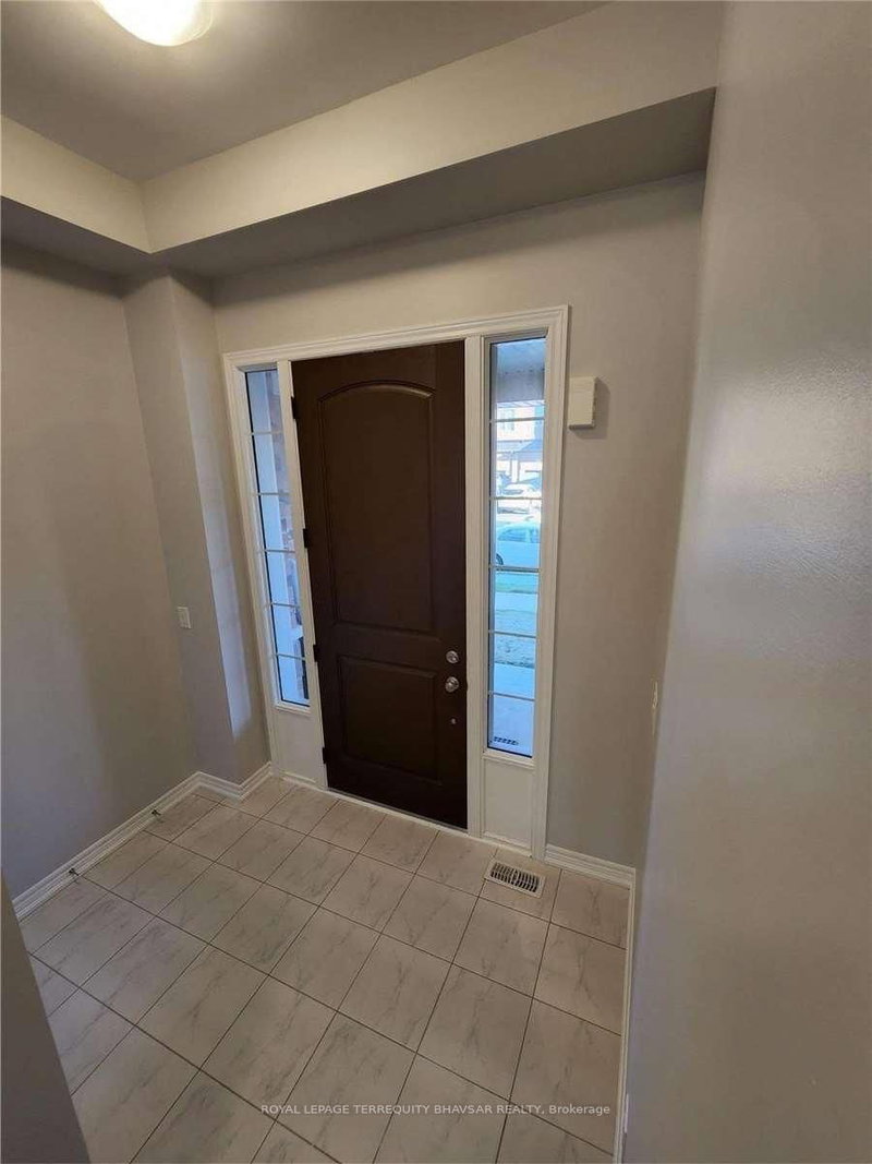 34 Stonehill Ave, Kitchener, N2R 0N8 | Image 3