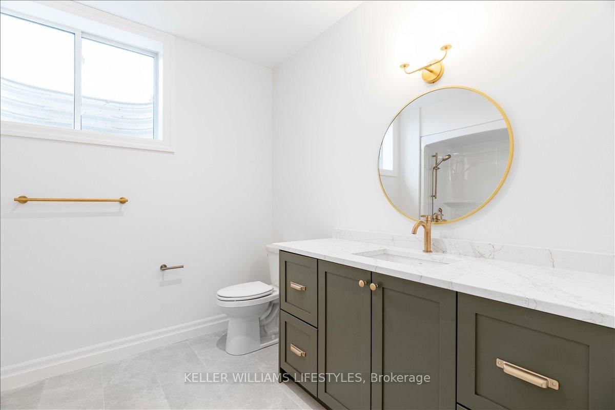 126 FRASER Crescent • Lambton Shores, ON photo 37