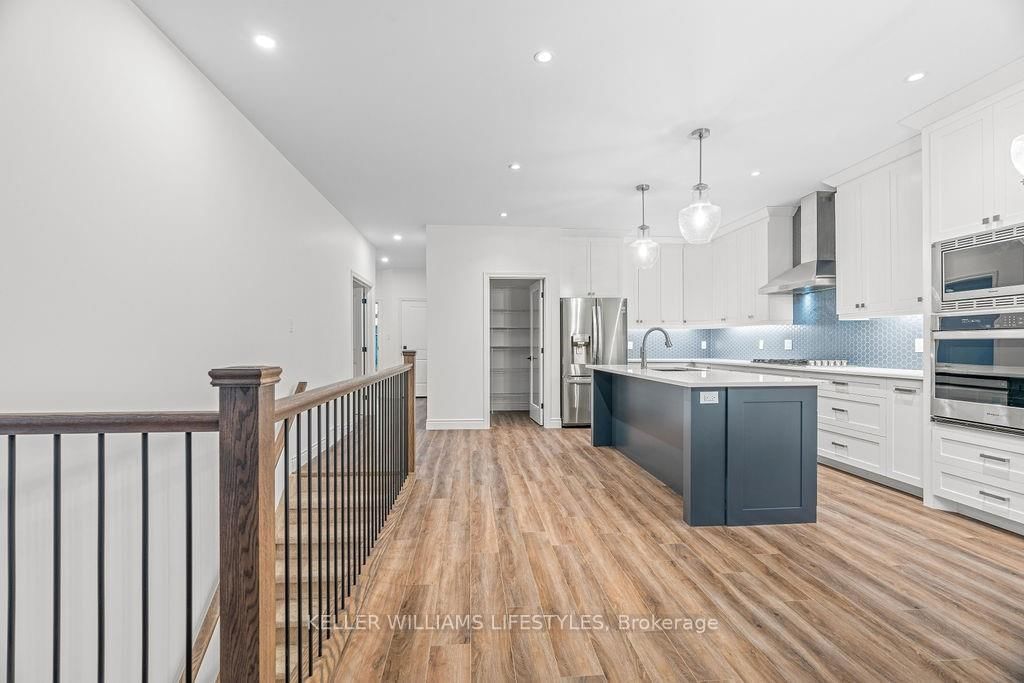 108 LENEVE Street • Lambton Shores, ON photo 15