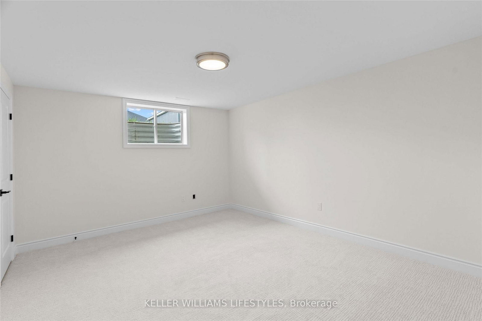 110 LENEVE Street • Lambton Shores, ON photo 30