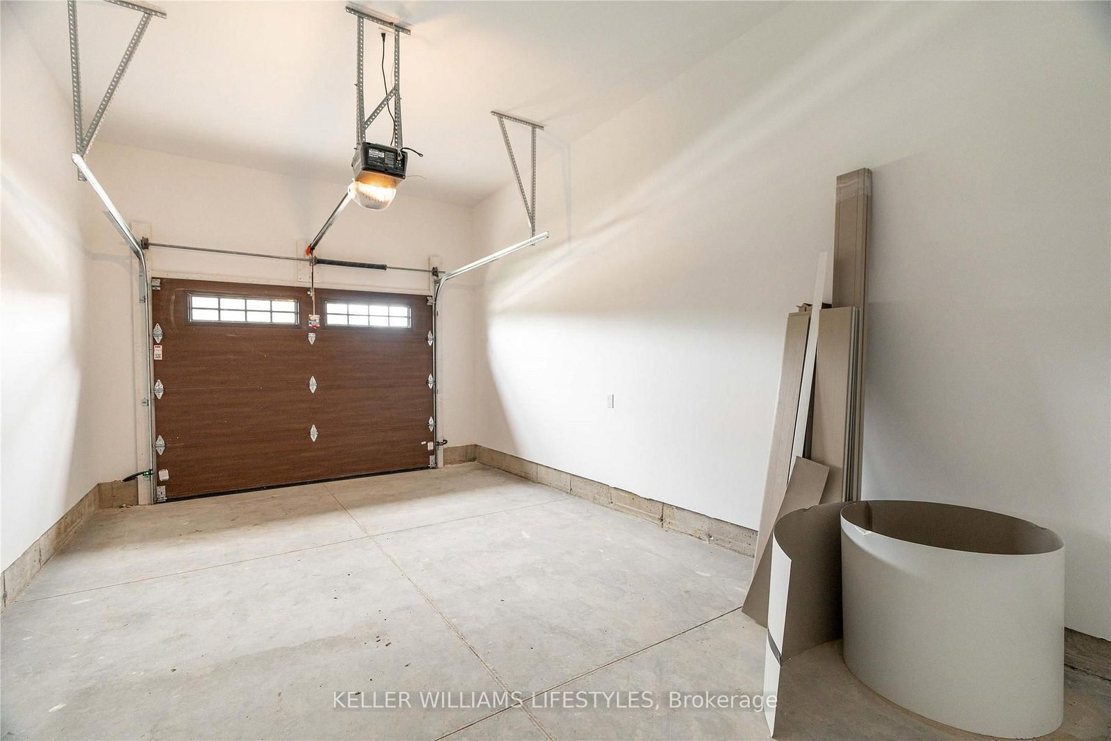 110 LENEVE Street • Lambton Shores, ON photo 39