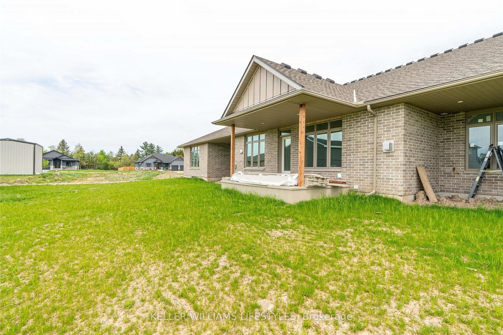 110 LENEVE Street • Lambton Shores, ON photo 42