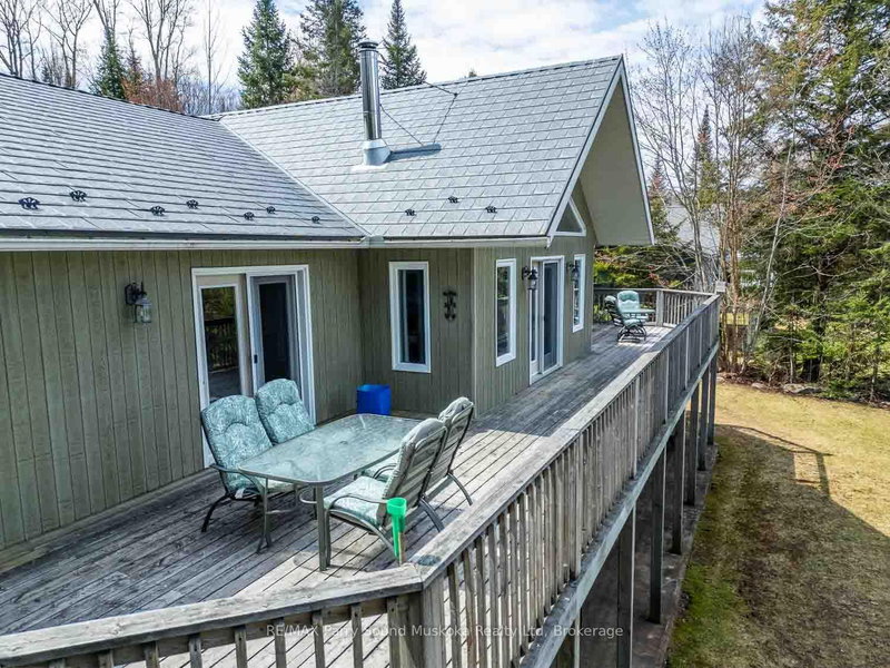 1889 South Horn Lake Rd, Magnetawan, P0A 1P0 | Image 2