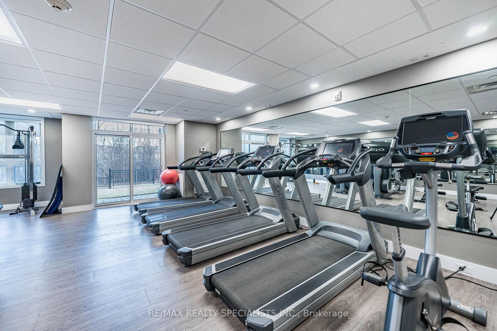 Condo for sale at 337-125 Shoreview Place, Hamilton, Ontario, L8E 0K3 - Lakeshore - MLS: X12969780