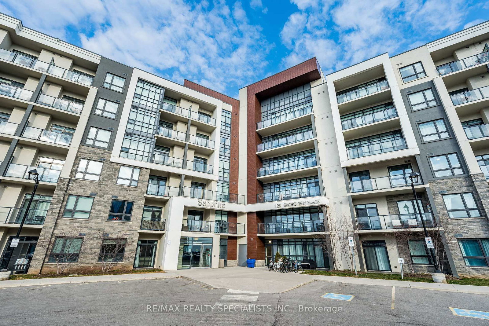 Condo for sale at 337-125 Shoreview Place, Hamilton, Ontario, L8E 0K3 - Lakeshore - MLS: X12969780
