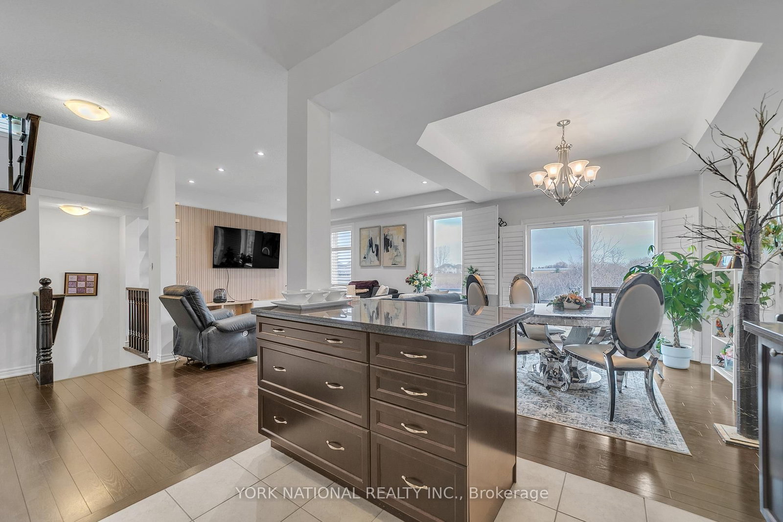 30 S Madonna Drive S - Photo 11