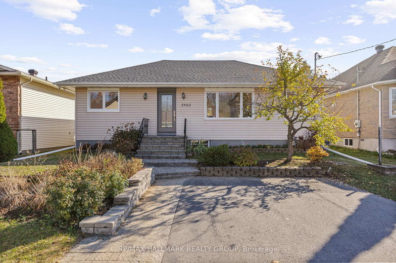 home for sale on 1902 Rosebella Avenue