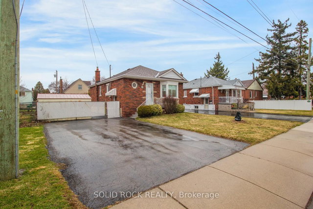 208 East 32nd Street