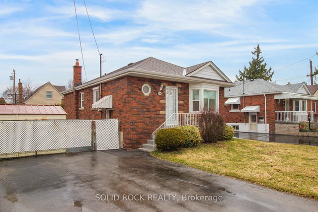 208 East 32nd Street