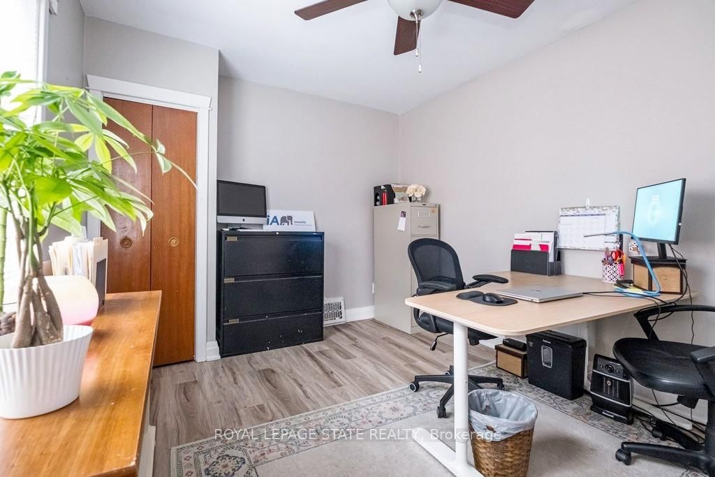 143 S Huxley Avenue • Hamilton, ON photo 15