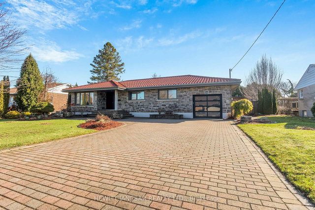 30 Windermere Crescent