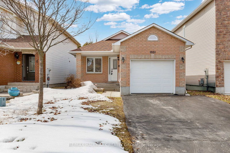 home for sale on 1931 La Chapelle Street