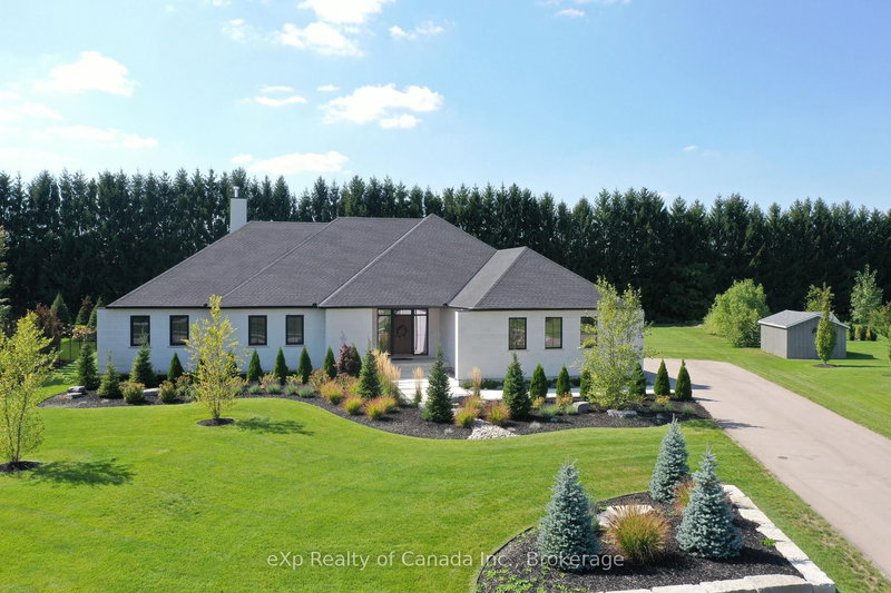 home for sale on 33 August Crescent