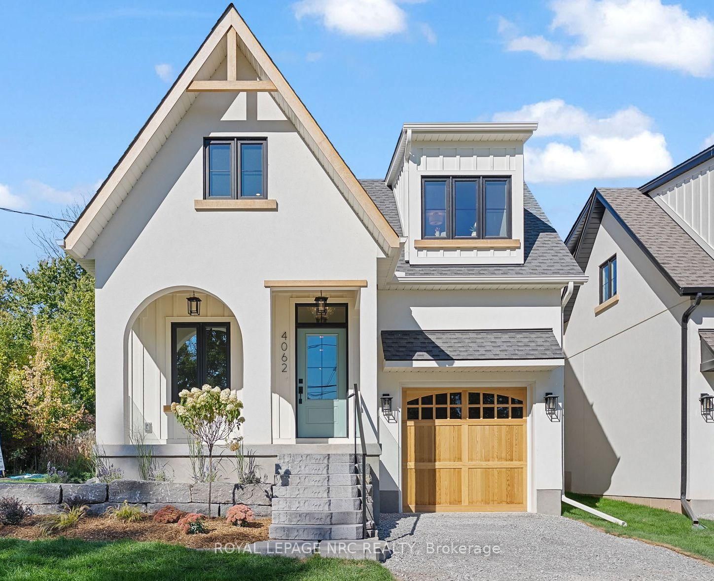 Detached House for sale at 4062 GLENSPRING Road, Fort Erie, Ontario, L0S 1B0 - Crystal Beach - MLS: X12970080