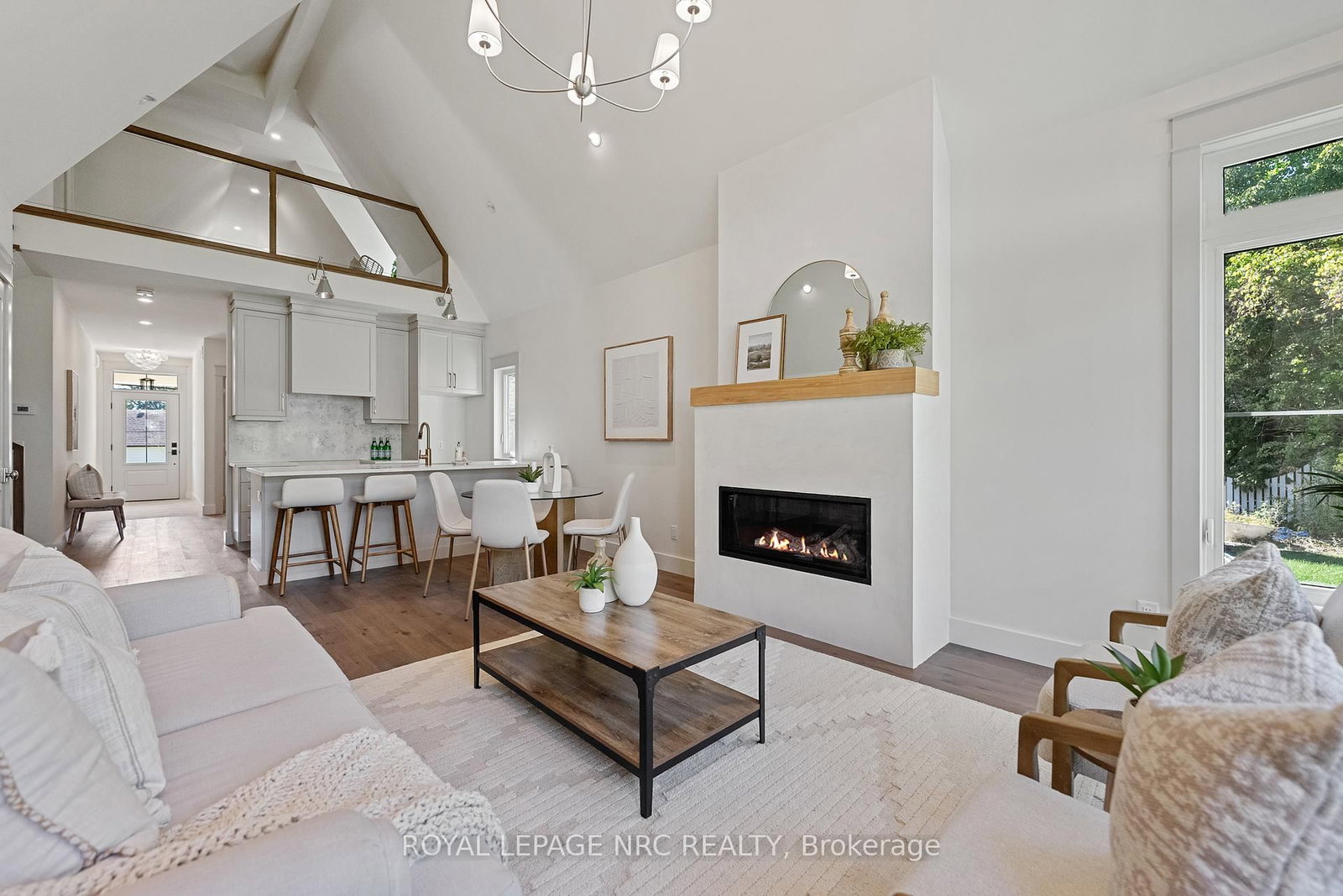 Detached House for sale at 4062 GLENSPRING Road, Fort Erie, Ontario, L0S 1B0 - Crystal Beach - MLS: X12970080