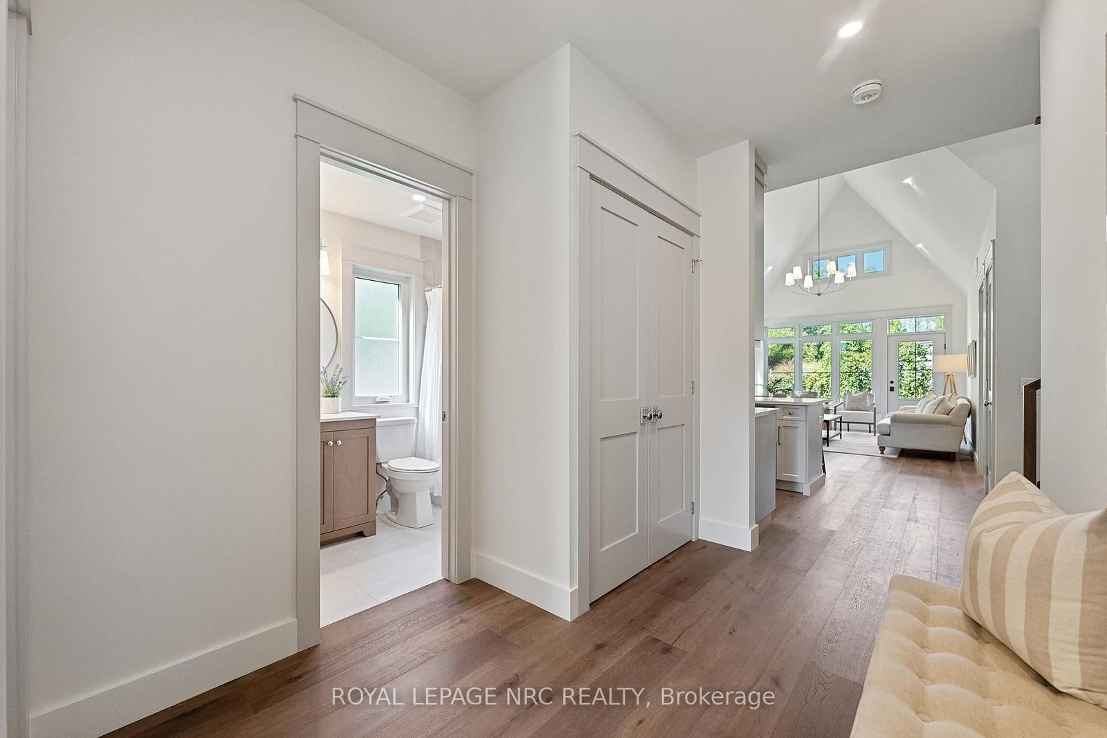 Detached House for sale at 4062 GLENSPRING Road, Fort Erie, Ontario, L0S 1B0 - Crystal Beach - MLS: X12970080