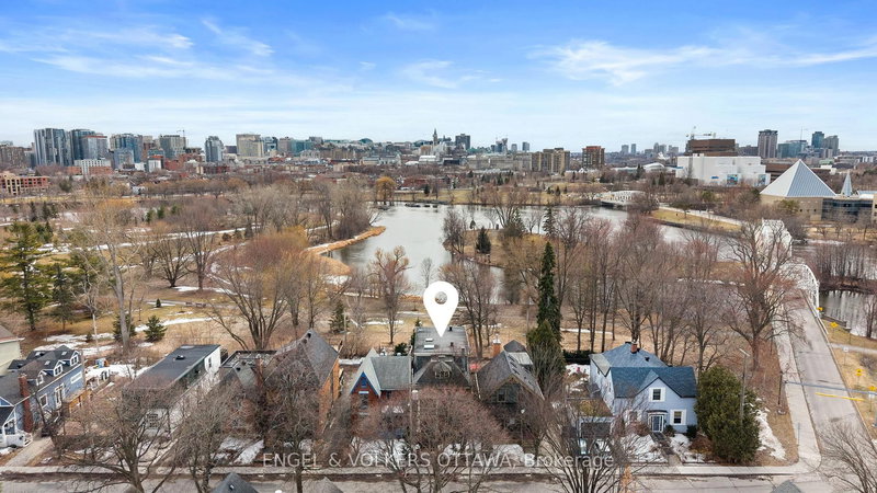 105 Stanley Ave, Ottawa, K1M 1N8 | Image 2
