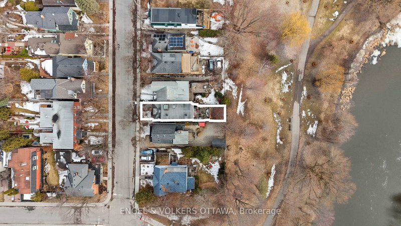 105 Stanley Ave, Ottawa, K1M 1N8 | Image 3