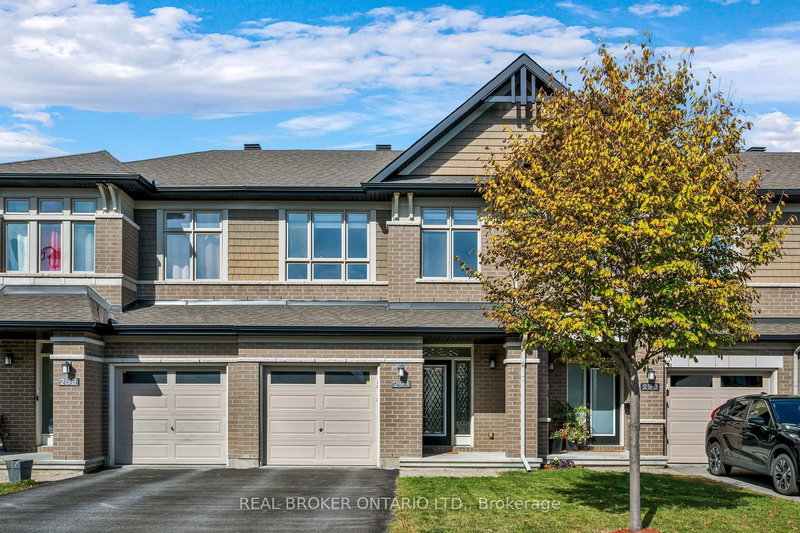 home for sale on 291 Shinleaf Crescent