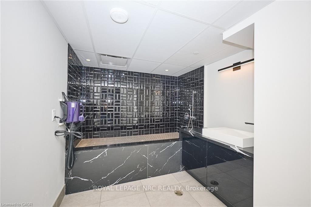 600 North Service Road, Unit 501 - Photo 16