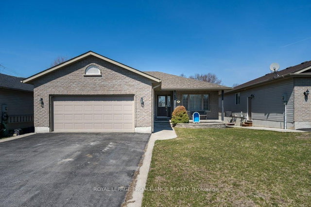 24 Stonegate Crescent