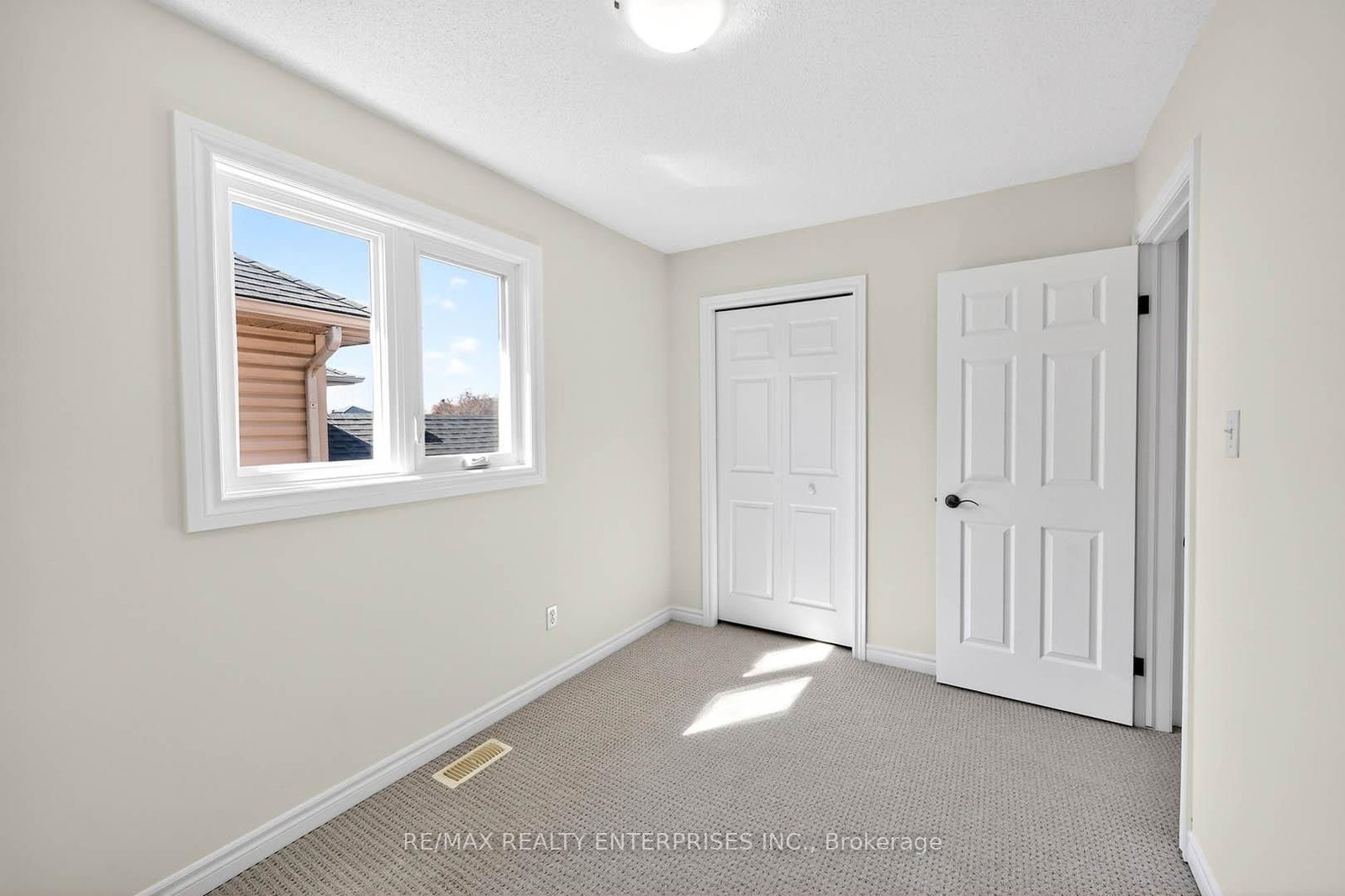 19 Midanbury Way - Photo 29