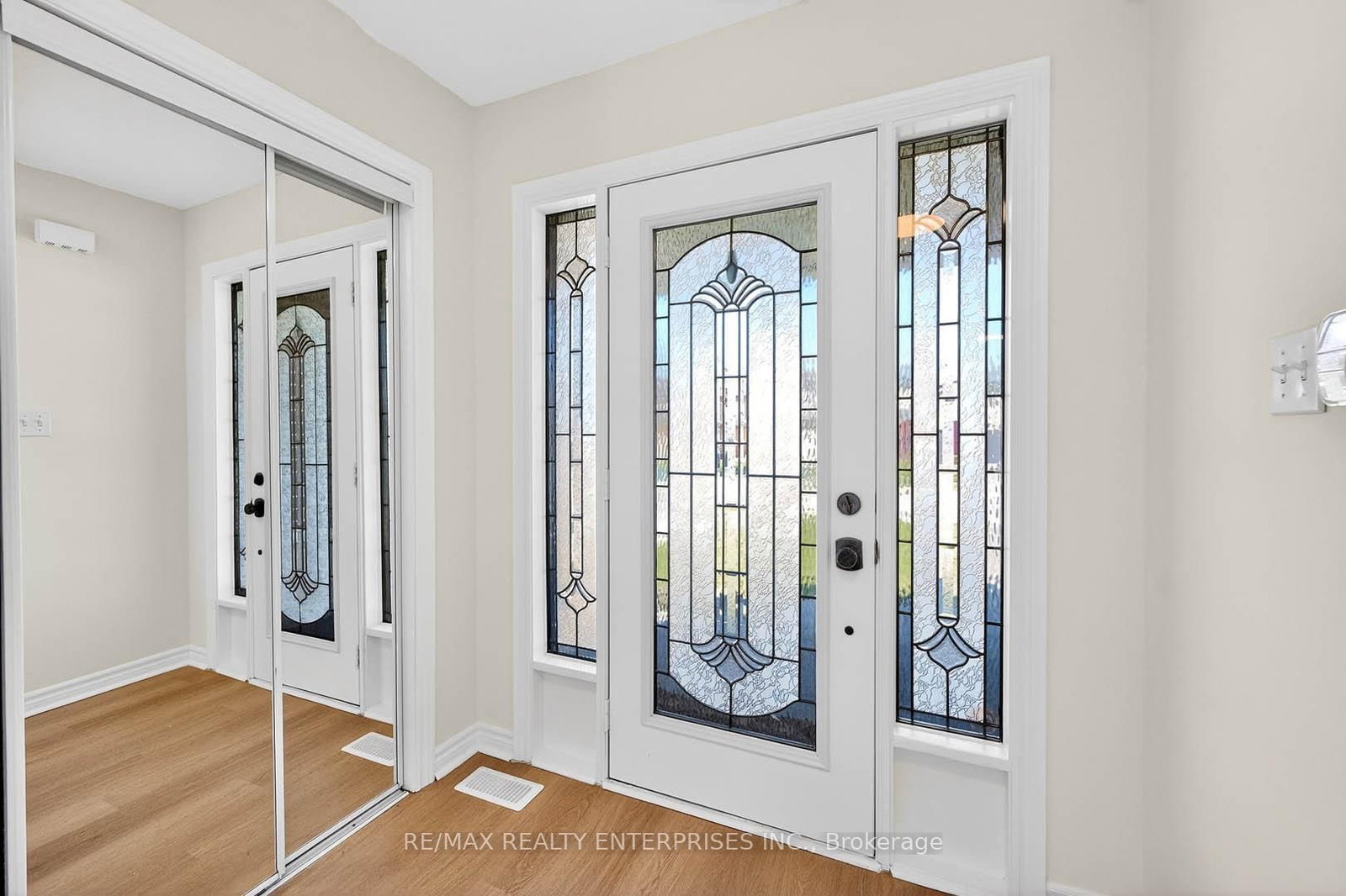 19 Midanbury Way - Photo 3