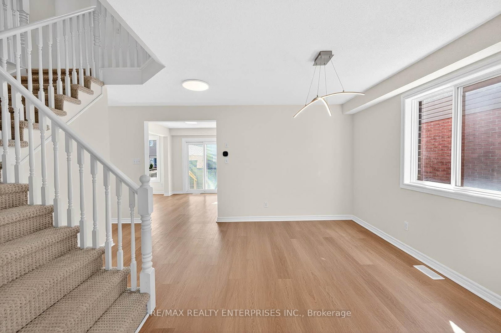 19 Midanbury Way - Photo 4