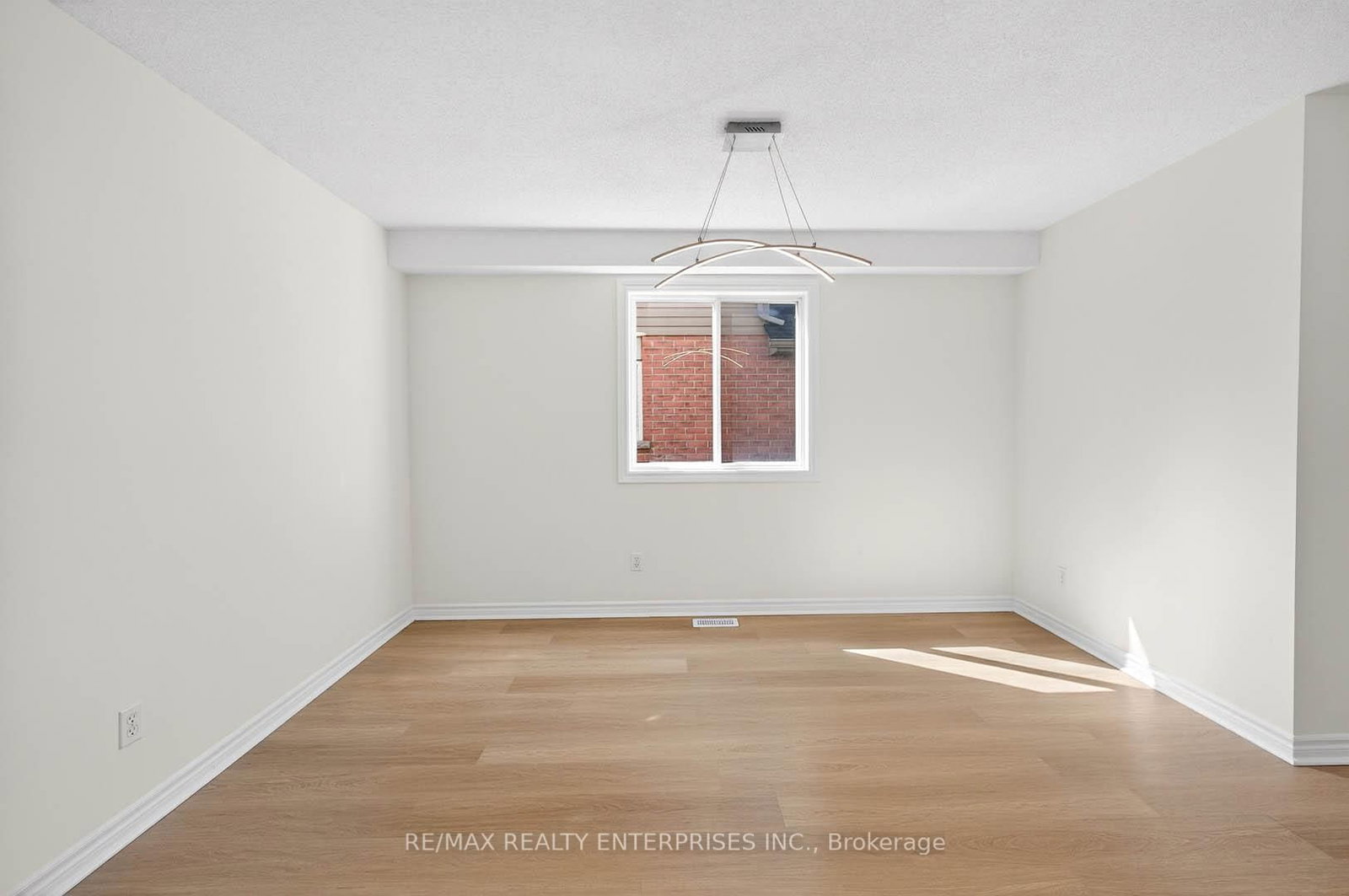 19 Midanbury Way - Photo 5