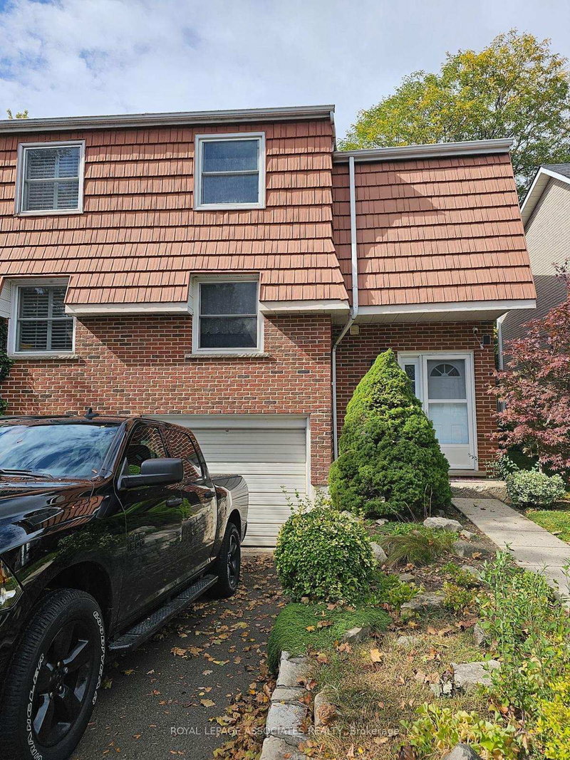 home for lease on 45-85 Albright Road