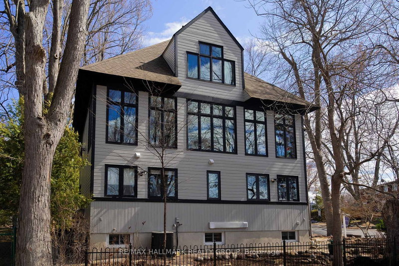 home for sale on 53 Scrivens Street