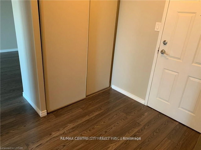 303 - 95 Base Line Road W