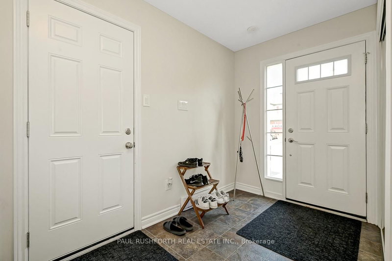 103 Eclipse Cres, Ottawa, K4A 0W1 | Image 3