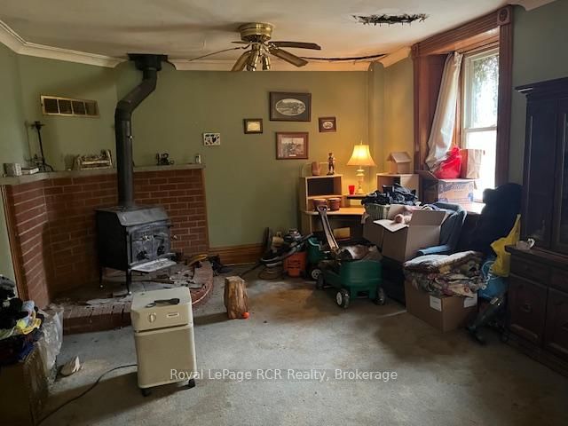 Listing Image 3