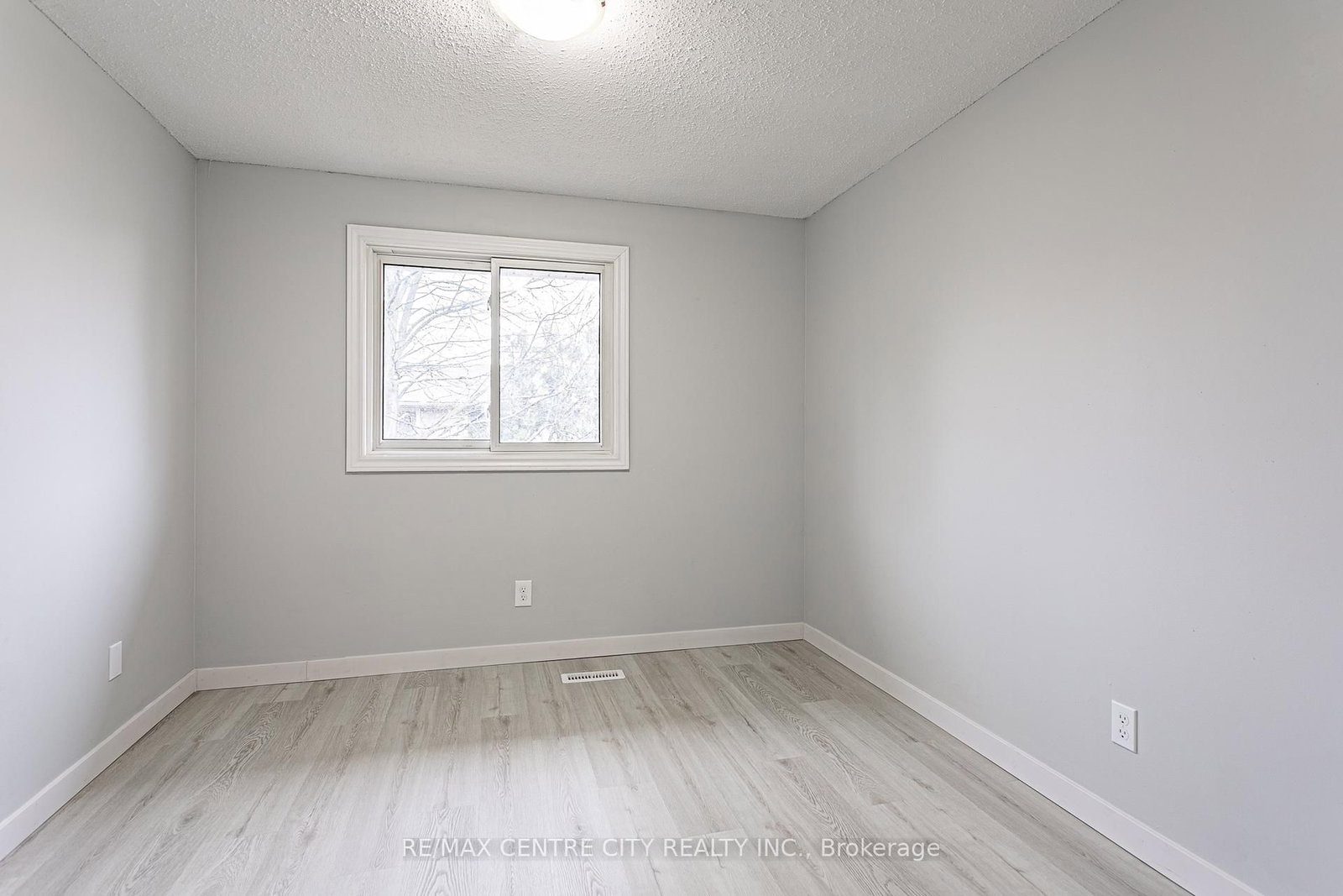 Townhouse for sale at 47-550 Second Street, London East, Ontario, N5V 3S3 - East H - MLS: X12970878