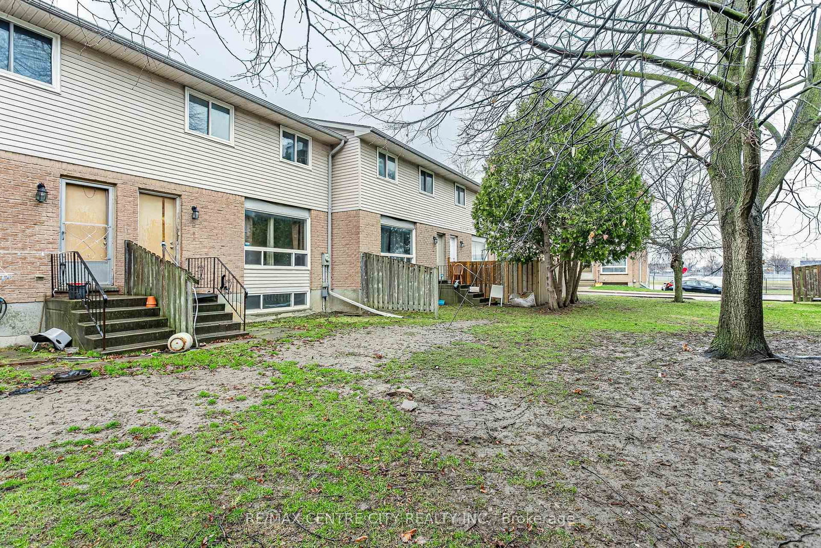 Townhouse for sale at 47-550 Second Street, London East, Ontario, N5V 3S3 - East H - MLS: X12970878