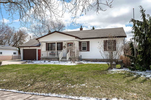 113 Whitelock Street S