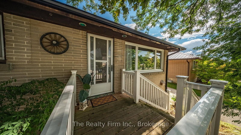 home for sale on 912 Alice Street