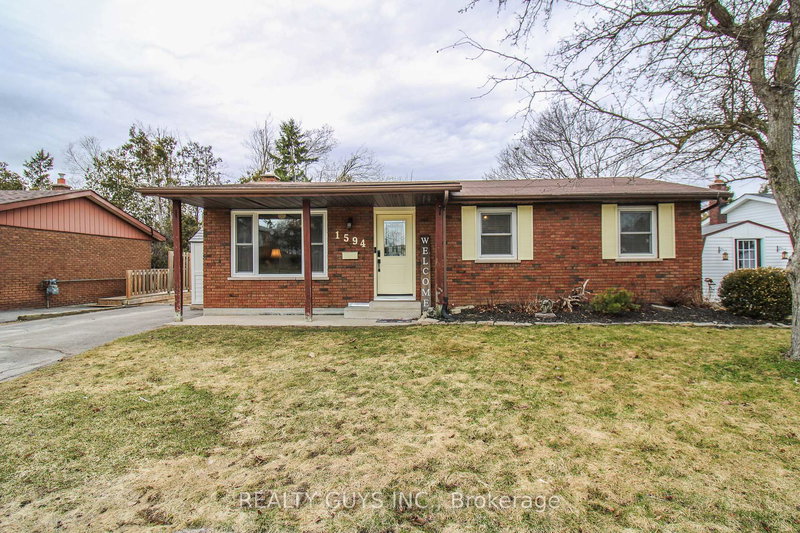 home for sale on 1594 Redwood Drive