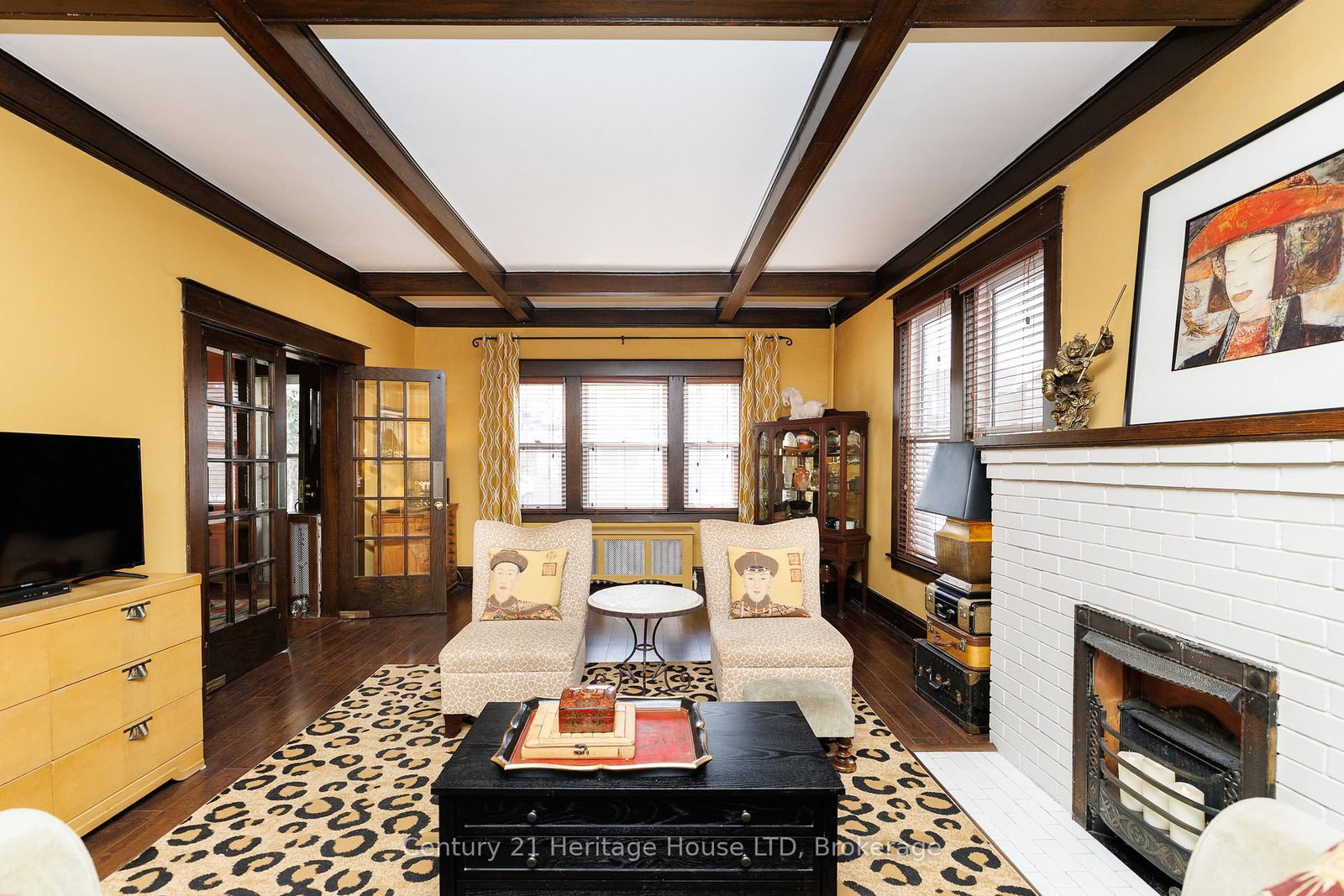 Detached House for sale at 66 Bald Street, Welland, Ontario, L3C 5B9 - Broadway - MLS: X12971090