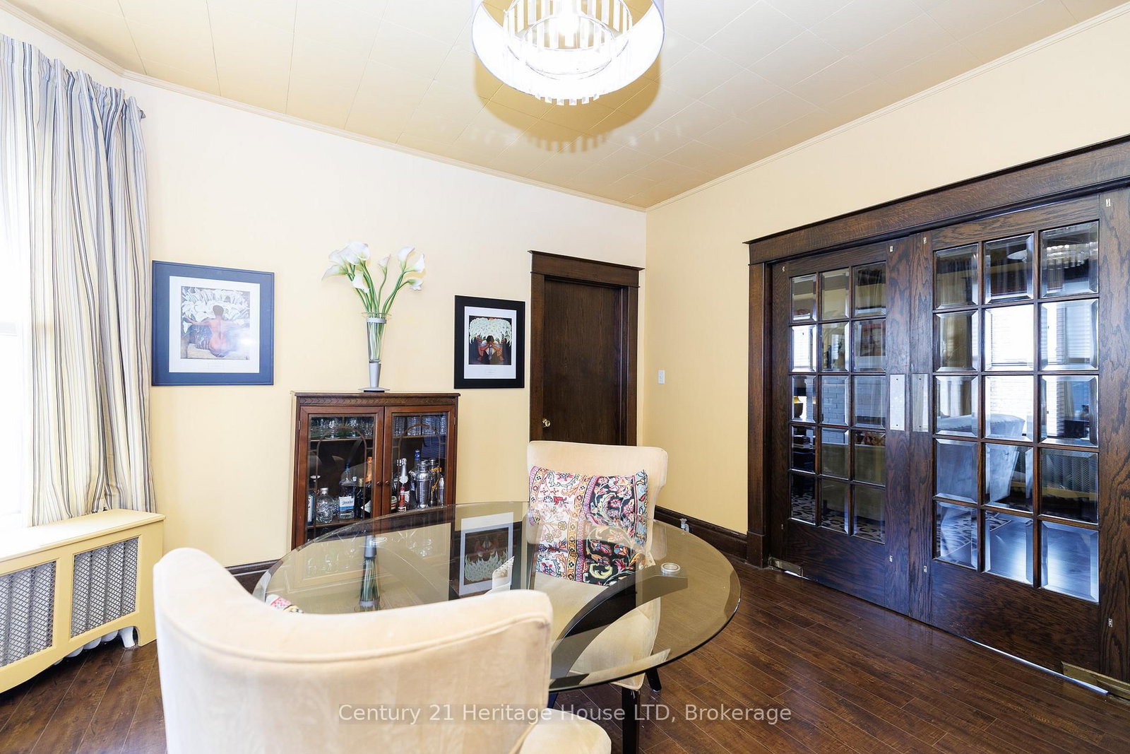 Detached House for sale at 66 Bald Street, Welland, Ontario, L3C 5B9 - Broadway - MLS: X12971090