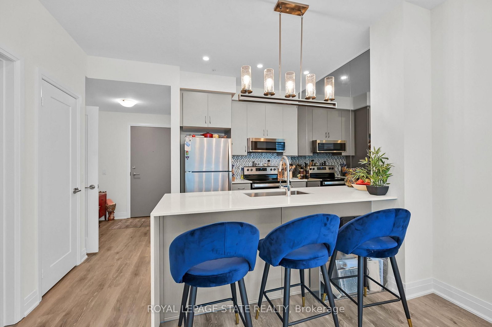 16 Concord Place, Unit 231 - Photo 12