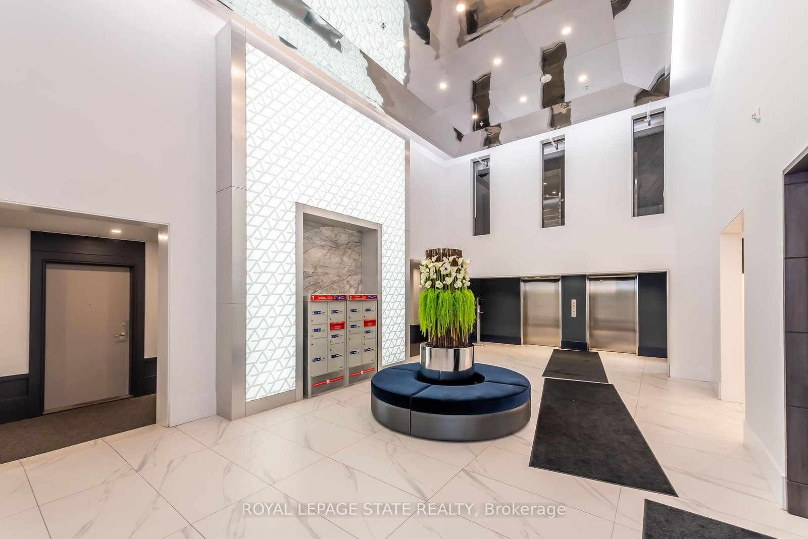 16 Concord Place, Unit 231 - Photo 6