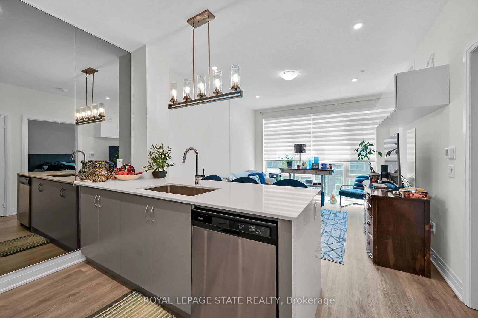 16 Concord Place, Unit 231 - Photo 9