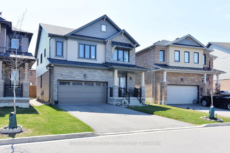 55 Magdalena St, Hamilton, L8J 0M3 | Image 2