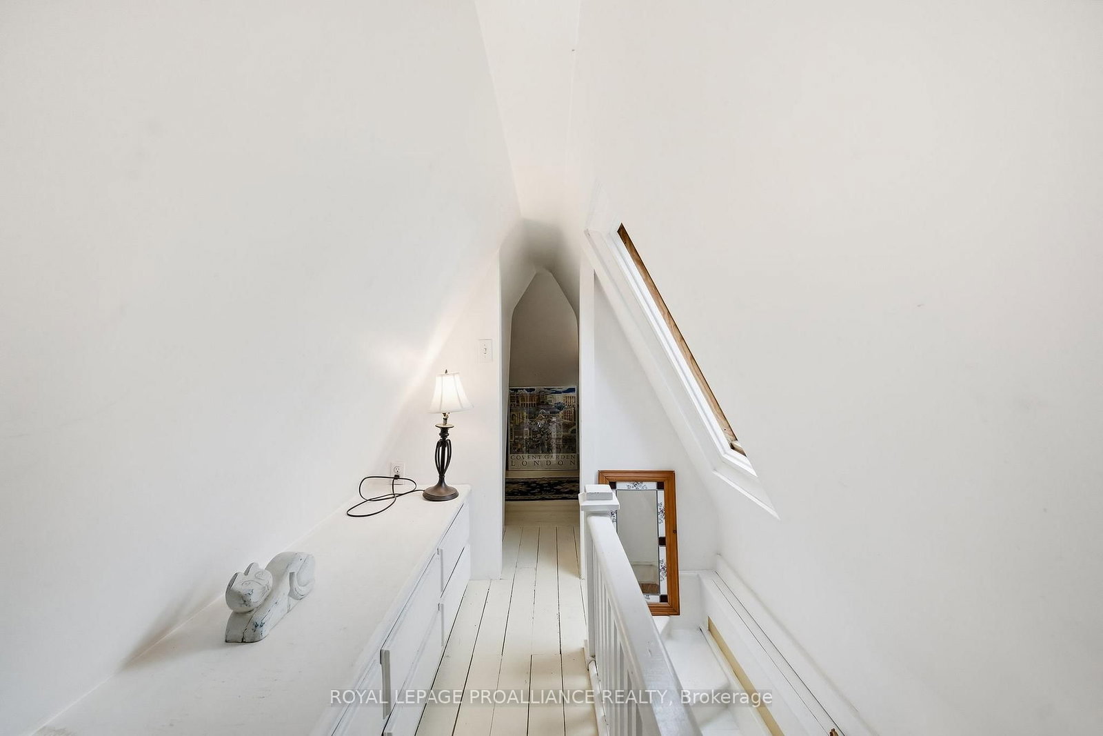 Detached House for sale at 193 Henry Street, Quinte West, Ontario, K8V 3V4 - Trenton Ward - MLS: X12971182