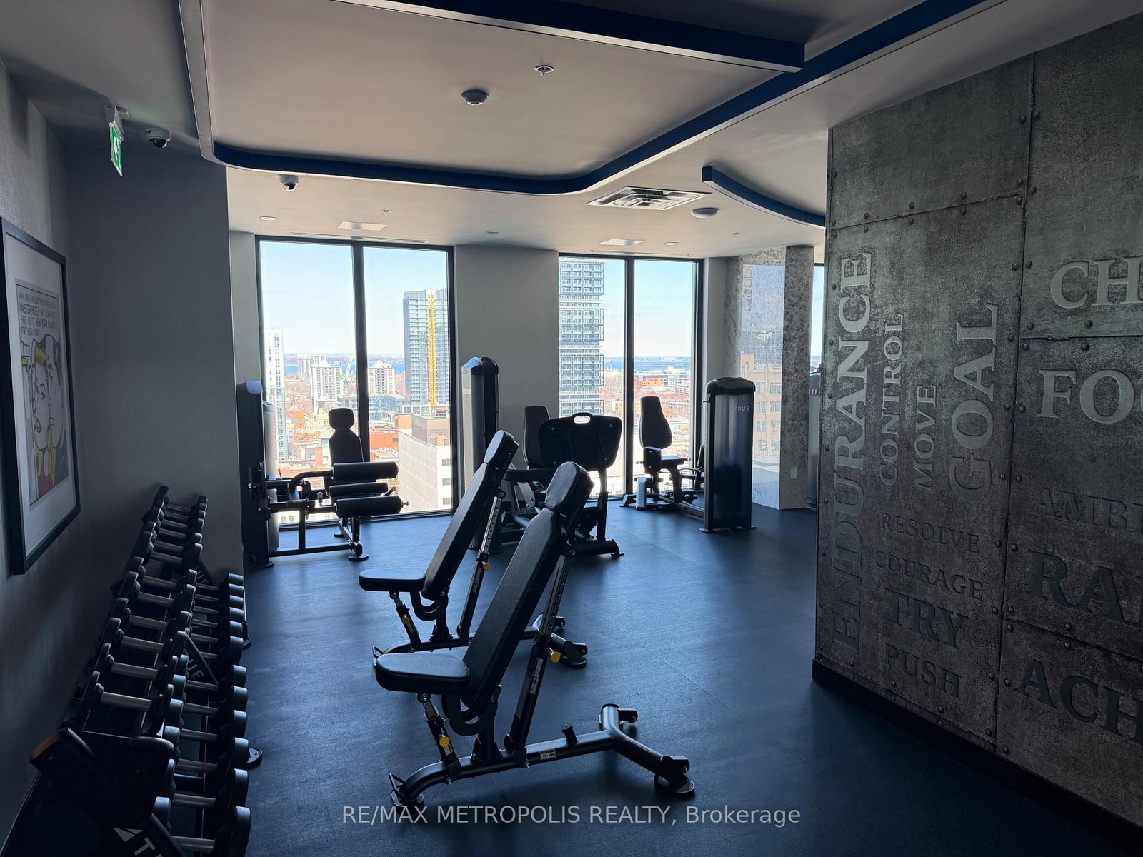 75 James Street S, Unit 2709 - Photo 8