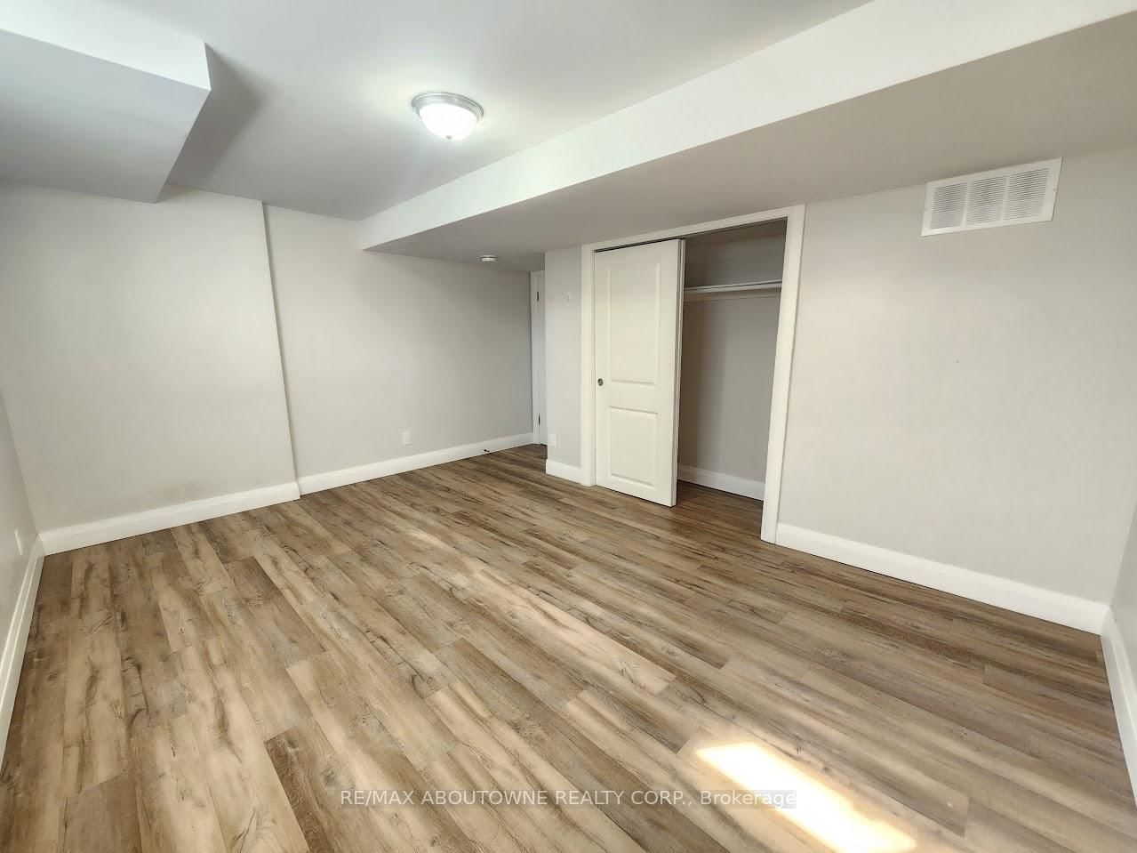 366 Upper Ottawa Street, Unit BSMT - Photo 12