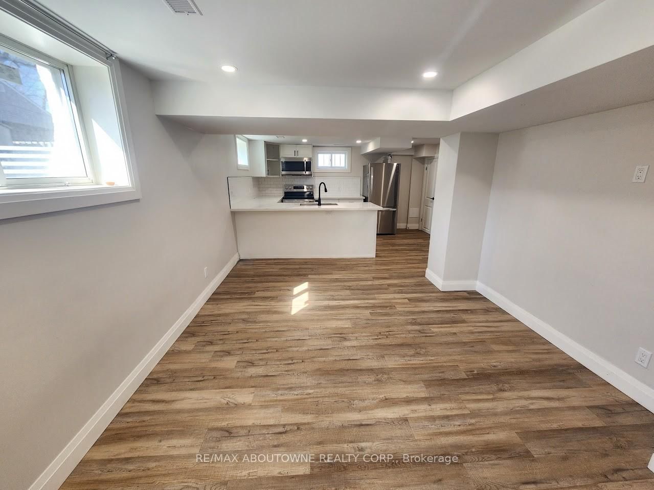 366 Upper Ottawa Street, Unit BSMT - Photo 7