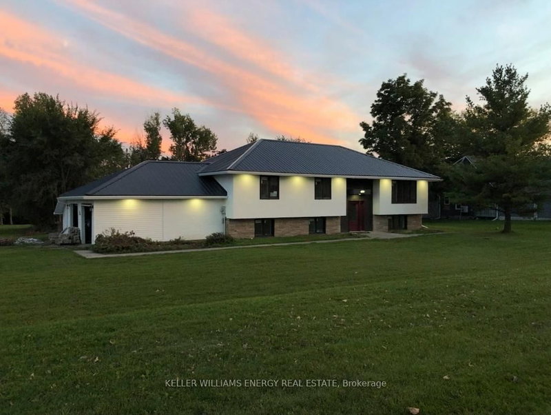home for lease on 497 Wellington Main Street